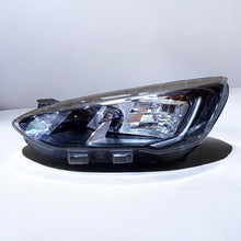 Laden Sie das Bild in den Galerie-Viewer, Frontscheinwerfer Ford Focus MX7B-13E015-CC LED Links Scheinwerfer Headlight