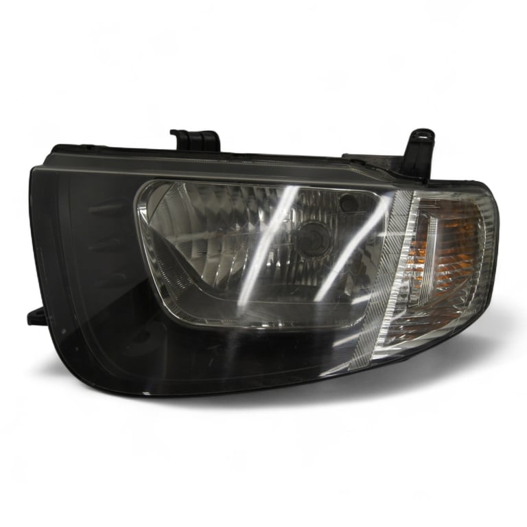 Frontscheinwerfer Mitsubishi L200 Ein Stück (Rechts oder Links) Headlight