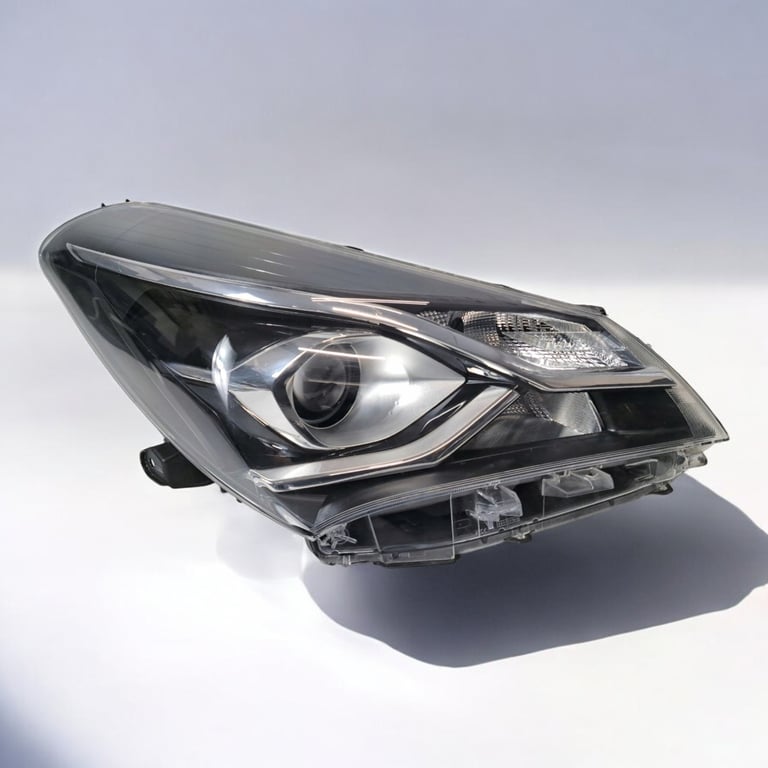 Frontscheinwerfer Toyota Yaris LED Rechts Scheinwerfer Headlight