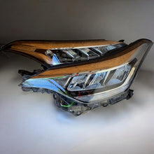Laden Sie das Bild in den Galerie-Viewer, Frontscheinwerfer Toyota Chr C-Hr 81110-F4180-00 81150-F4180-00 LED Ein Satz
