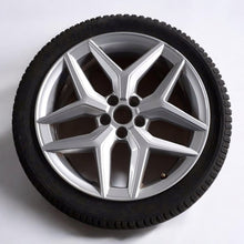 Laden Sie das Bild in den Galerie-Viewer, 1x Alufelge 17 Zoll 7.0&quot; 5x112 51ET Matt Silber 6F0601025C Seat Ibiza V