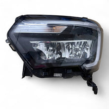 Load image into Gallery viewer, Frontscheinwerfer Renault Master 260607867R Links Scheinwerfer Headlight SCH9000069855me