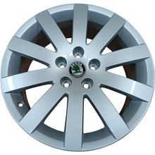 Laden Sie das Bild in den Galerie-Viewer, 1x Alufelge 17 Zoll 7.0&quot; 5x112 37ET 3U0601025D Skoda Rim Wheel