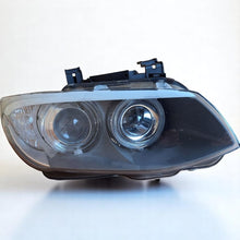 Laden Sie das Bild in den Galerie-Viewer, Frontscheinwerfer BMW 3 E93 Coupe E92 7239920-07 Xenon Rechts Headlight SCH1950259363vp