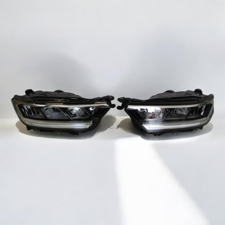 Frontscheinwerfer VW T-Roc 2GA941006 Full LED Ein Stück (Rechts oder Links)