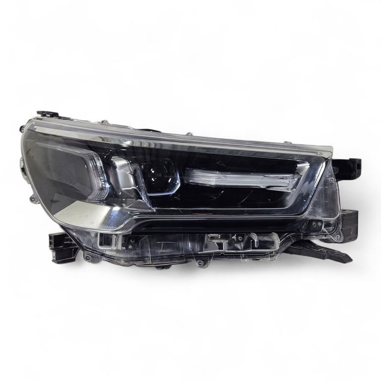 Frontscheinwerfer Toyota Hilux VIII 81110-0KU80 LED Rechts Headlight SCH2150769633dm