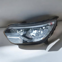 Laden Sie das Bild in den Galerie-Viewer, Frontscheinwerfer Renault III Van Kangoo Express 260605755R Links Headlight