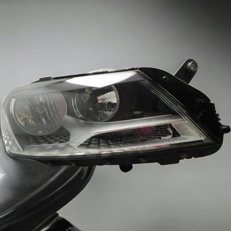 Frontscheinwerfer VW Passat Variant 90010128 Rechts Scheinwerfer Headlight SCH1199996116vz