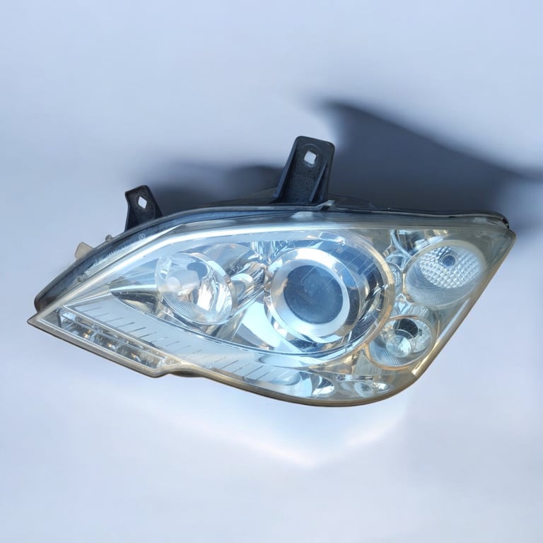 Frontscheinwerfer Mercedes-Benz Vito W639 A6398202861 Links Headlight
