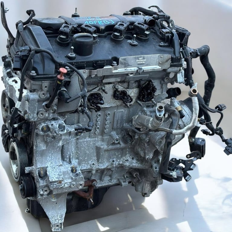 Motor Peugeot 3008 10FKBJ 1.6 THP 30TKm Hybrid Engine Komplett