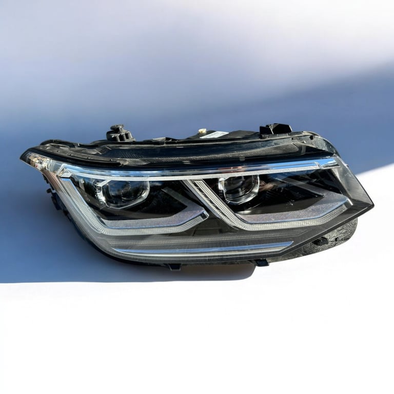 Frontscheinwerfer VW Tiguan 5NB941082H Rechts Scheinwerfer Headlight