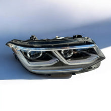 Laden Sie das Bild in den Galerie-Viewer, Frontscheinwerfer VW Tiguan 5NB941082H Rechts Scheinwerfer Headlight