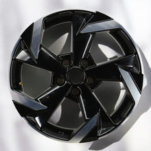 Load image into Gallery viewer, 1x Alufelge 17 Zoll 7.0&quot; 5x114.3 35ET Glanz Schwarz AC4CH-T6 Nissan 1 Rim Wheel