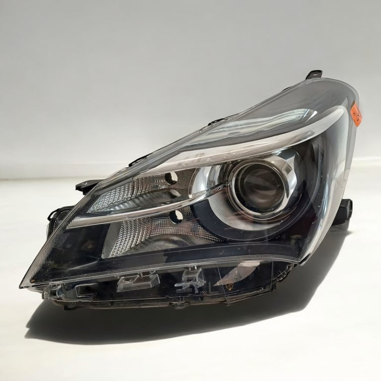 Frontscheinwerfer Toyota Yaris Links Scheinwerfer Headlight