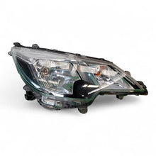 Load image into Gallery viewer, Frontscheinwerfer Mitsubishi Space W Star 8301D446 Ein Stück (Rechts oder Links)