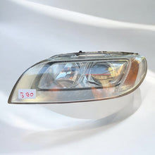 Laden Sie das Bild in den Galerie-Viewer, Frontscheinwerfer Volvo Xc70 31420013 Links Scheinwerfer Headlight SCH7667531082wd