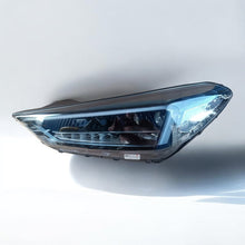 Laden Sie das Bild in den Galerie-Viewer, Frontscheinwerfer Hyundai Tucson 92101D7700 Full LED Links Headlight