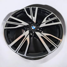 Laden Sie das Bild in den Galerie-Viewer, 1x Alufelge 20 Zoll 8.5" 5x112 50ET Glanz Silber 6857572 BMW I8 Rim Wheel FEL5123963837zb