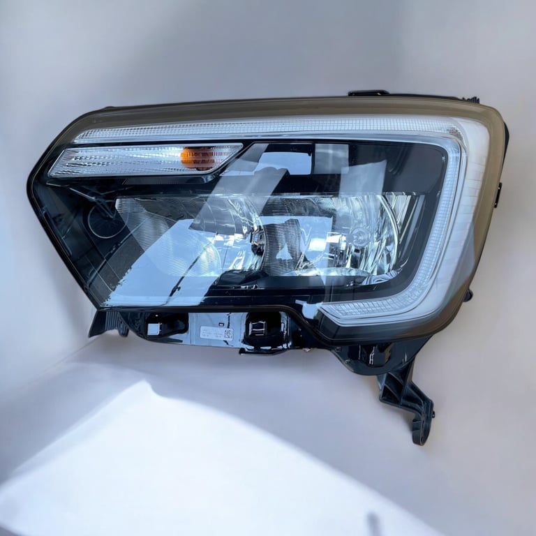 Frontscheinwerfer Renault Master 260607867R Links Scheinwerfer Headlight SCH4802654657hn