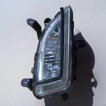 Laden Sie das Bild in den Galerie-Viewer, Frontscheinwerfer Hyundai Tucson III LED Ein Stück (Rechts oder Links) Headlight