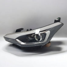 Load image into Gallery viewer, Frontscheinwerfer Hyundai I20 92101-C8200 LED Links Scheinwerfer Headlight