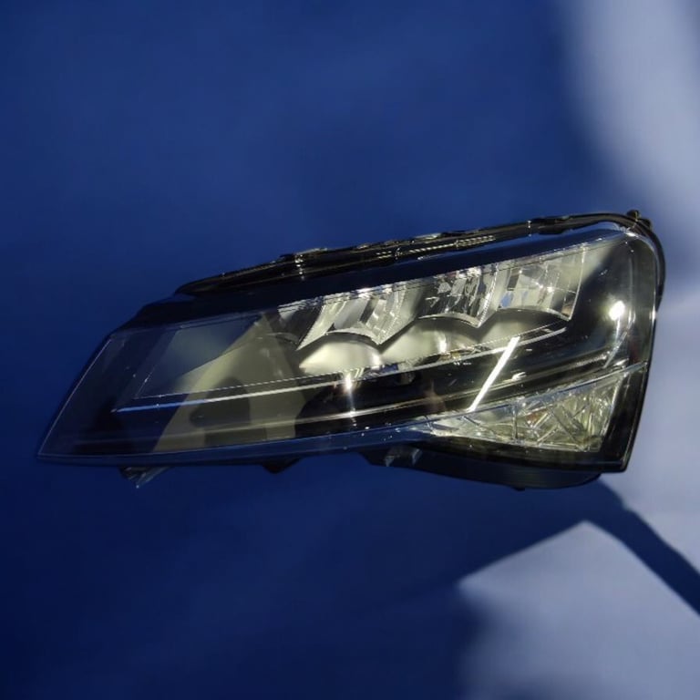 Frontscheinwerfer Skoda Superb III 3V1941015C Full LED Links Headlight