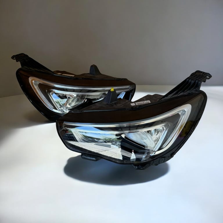 Frontscheinwerfer Opel Grandland X YP00015580 YP00015780 LED Ein Satz Headlight