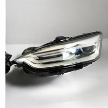 Laden Sie das Bild in den Galerie-Viewer, Frontscheinwerfer Audi A5 8W6941005C Links Scheinwerfer Headlight