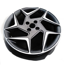 Laden Sie das Bild in den Galerie-Viewer, 1x Alufelge 18 Zoll 7.5&quot; 5x108 42ET K1BJ-C1A Ford Fiesta Rim Wheel