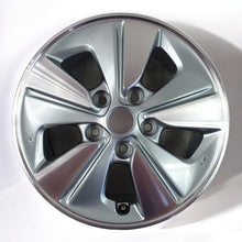 Laden Sie das Bild in den Galerie-Viewer, 1x Alufelge 15 Zoll 6.0" 5x114.3 45ET 4FA1A Nissan Leaf Ze0 Ze1 Pulsar Rim Wheel FEL8487057714tb