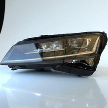 Laden Sie das Bild in den Galerie-Viewer, Frontscheinwerfer Skoda Superb III 3V1941015D Full LED Links Headlight