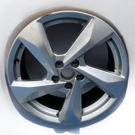 1x Alufelge 18 Zoll 83A601025H Audi Q3 Rim Wheel