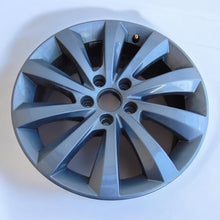 Load image into Gallery viewer, 1x Alufelge 17 Zoll 7.0&quot; 5x112 39ET Glanz Silber 7N5601025D Seat Alhambra