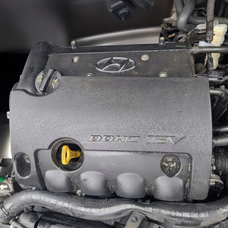 Motor Hyundai I G4FC 1.6 126PS 93kW 168TKm 2011 Benzin Engine Unkomplett