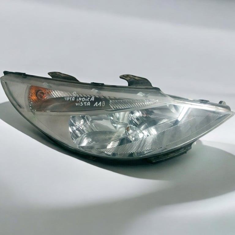 Frontscheinwerfer Tata Indica Vista Rechts Scheinwerfer Headlight SCH2638416336ag