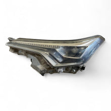 Laden Sie das Bild in den Galerie-Viewer, Frontscheinwerfer Toyota C-Hr Chr 81150-F4070-00 Full LED Rechts oder Links