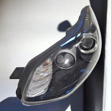 Load image into Gallery viewer, Frontscheinwerfer Kia Sportage IV Ein Stück (Rechts oder Links) Headlight SCH2243273631bu