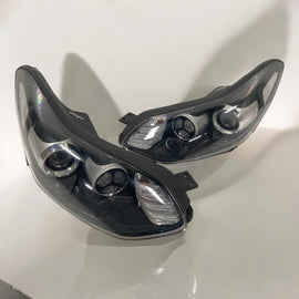 Frontscheinwerfer Kia Sportage IV 92101-F1110 Ein Stück (Rechts oder Links)