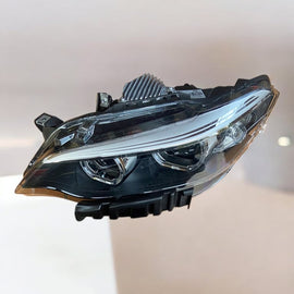 Frontscheinwerfer BMW F22 F87 8738680 8738679 LED Ein Stück (Rechts oder Links)