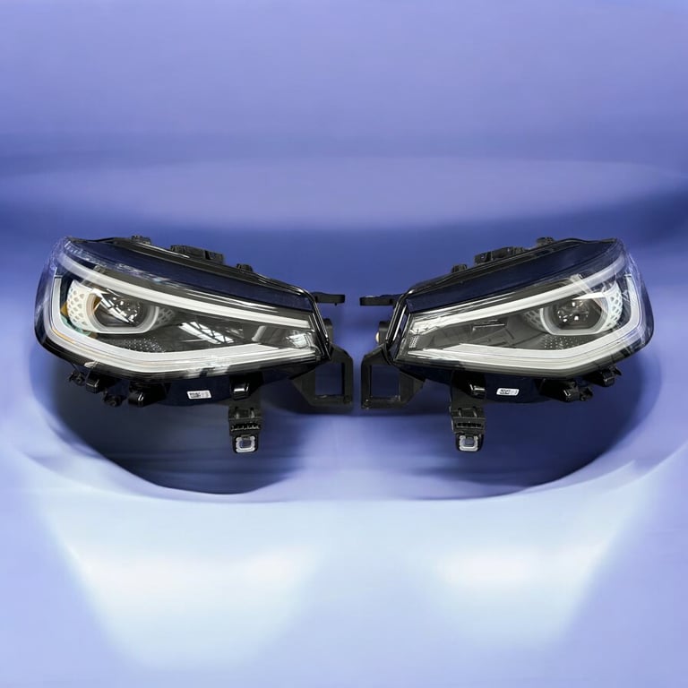 Frontscheinwerfer VW 11B941036G 1B941035G Ein Stück (Rechts oder Links) SCH6858369466px