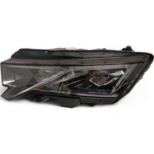Load image into Gallery viewer, Frontscheinwerfer Skoda Octavia IV 5E4941035 Full LED Rechts oder Links SCH4730121072wm