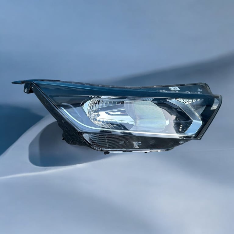 Frontscheinwerfer Hyundai I20 Rechts Scheinwerfer Headlight SCH3322324638eq