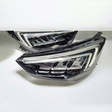 Laden Sie das Bild in den Galerie-Viewer, Frontscheinwerfer Opel Crossland X YQ00709880 YQ00709680 LED Rechts oder Links