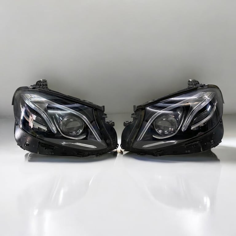 Frontscheinwerfer Mercedes-Benz A2139066504 A2139066604 LED Rechts oder Links