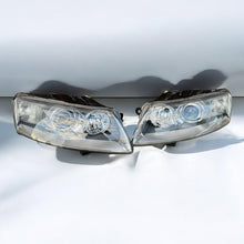 Load image into Gallery viewer, Frontscheinwerfer Audi A6 C6 Ein Stück (Rechts oder Links) Headlight