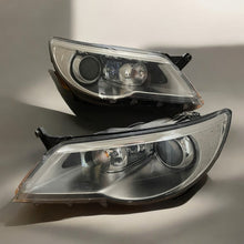 Load image into Gallery viewer, Frontscheinwerfer VW Tiguan 5N1941032K Xenon Rechts Scheinwerfer Headlight