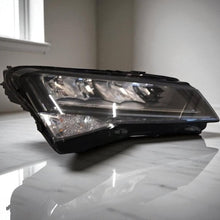 Laden Sie das Bild in den Galerie-Viewer, Frontscheinwerfer Skoda Superb III 3V1941016C Full LED Rechts Headlight