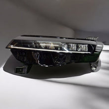 Laden Sie das Bild in den Galerie-Viewer, Frontscheinwerfer Renault Megane E-Tech 260607213R LED Links Headlight SCH3071003944sj