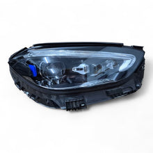 Laden Sie das Bild in den Galerie-Viewer, Frontscheinwerfer Mercedes-Benz W206 A2069063003 Rechts Scheinwerfer Headlight SCH3069881678gf