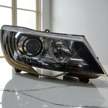 Laden Sie das Bild in den Galerie-Viewer, Frontscheinwerfer Skoda Superb II 3T1941016H 3T1941016JK LED Rechts Headlight
